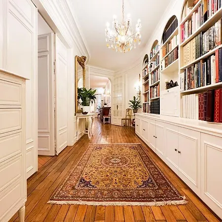 16th Arrondissement Luxury Living Daire *