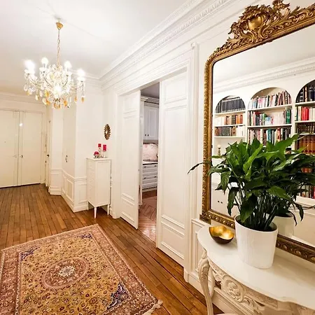 16th Arrondissement Luxury Living Daire Paris