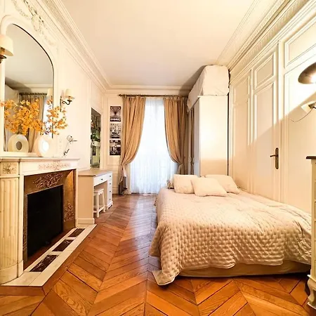 Daire 16th Arrondissement Luxury Living *